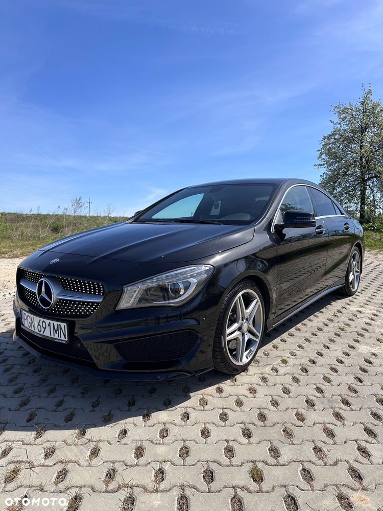 Mercedes-Benz CLA 220 CDI 7G-DCT AMG Line - 1