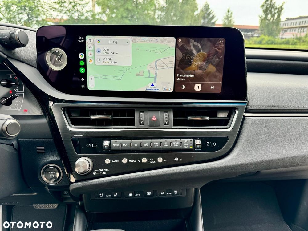Lexus ES 300h Prestige - 7