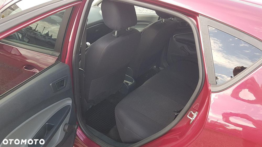 Ford Fiesta 1.4 TDCI - 25
