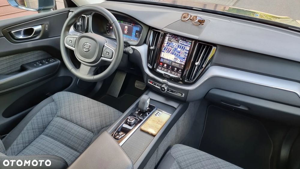 Volvo XC 60 B4 D Inscription - 29