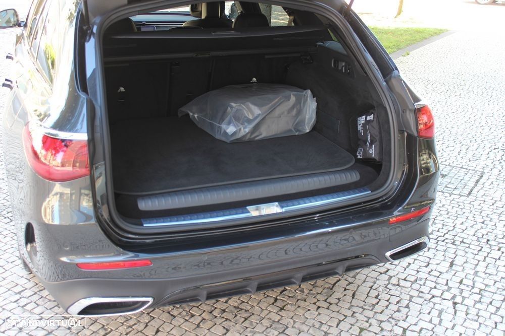 Mercedes-Benz E 300 de - 24
