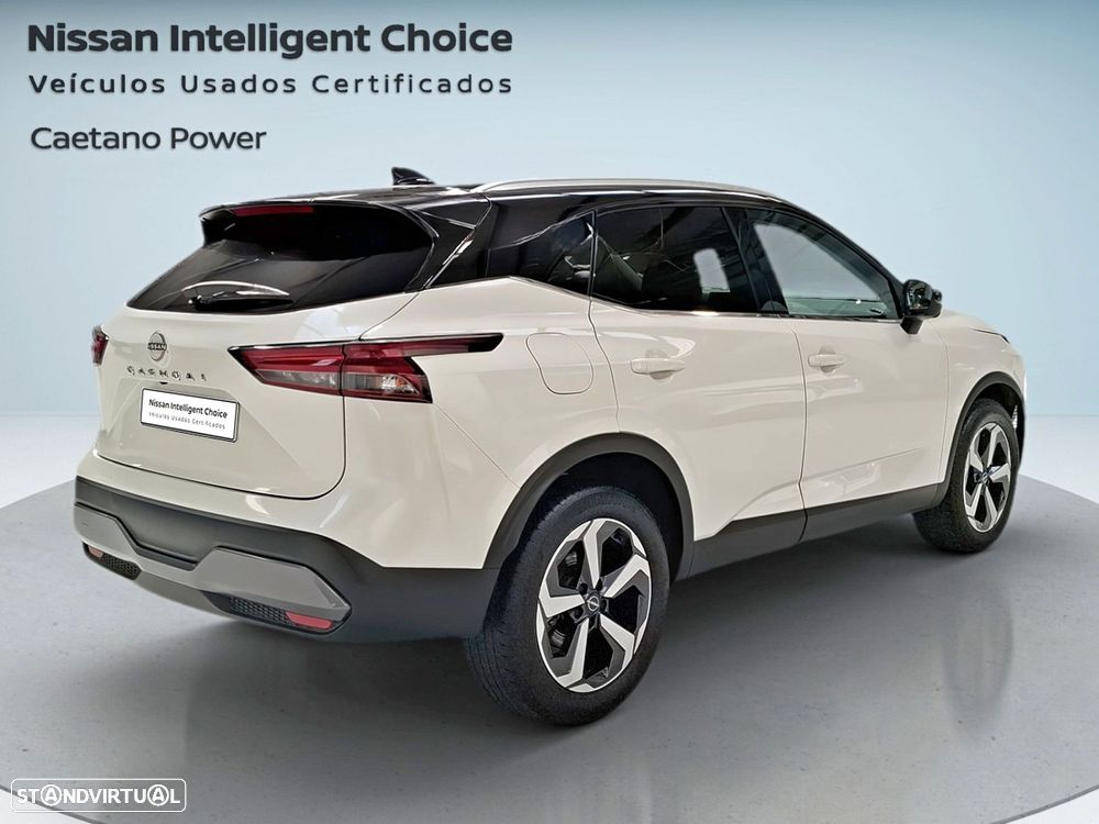 Nissan Qashqai 1.3 DIG-T N-Connecta LED+SKY Xtronic - 16