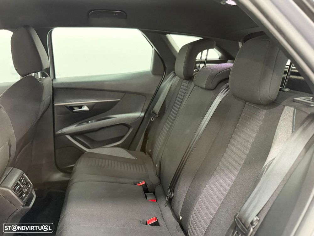 Peugeot 3008 1.5 BlueHDi Active Pack EAT8 - 6