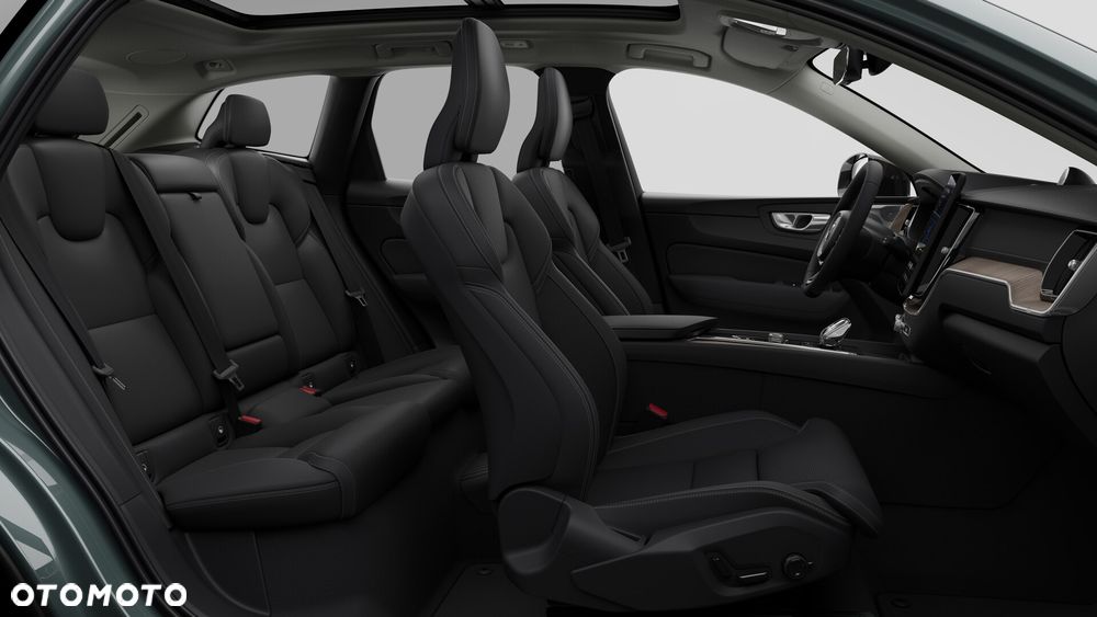 Volvo XC 60 T6 Plug-In Hybrid AWD Ultra Dark - 4