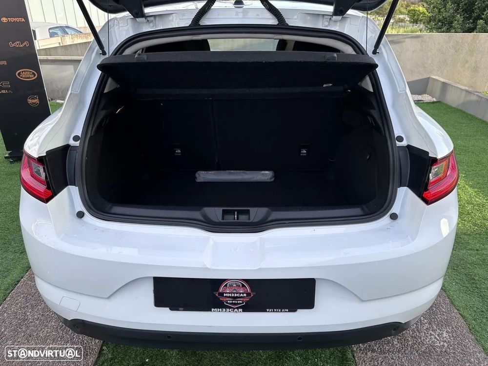 Renault Mégane 1.5 Blue dCi Intens - 46