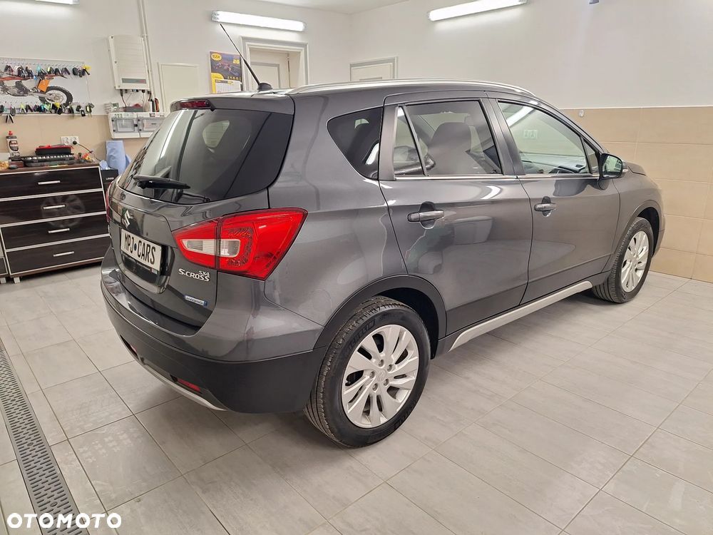 Suzuki SX4 S-Cross - 13