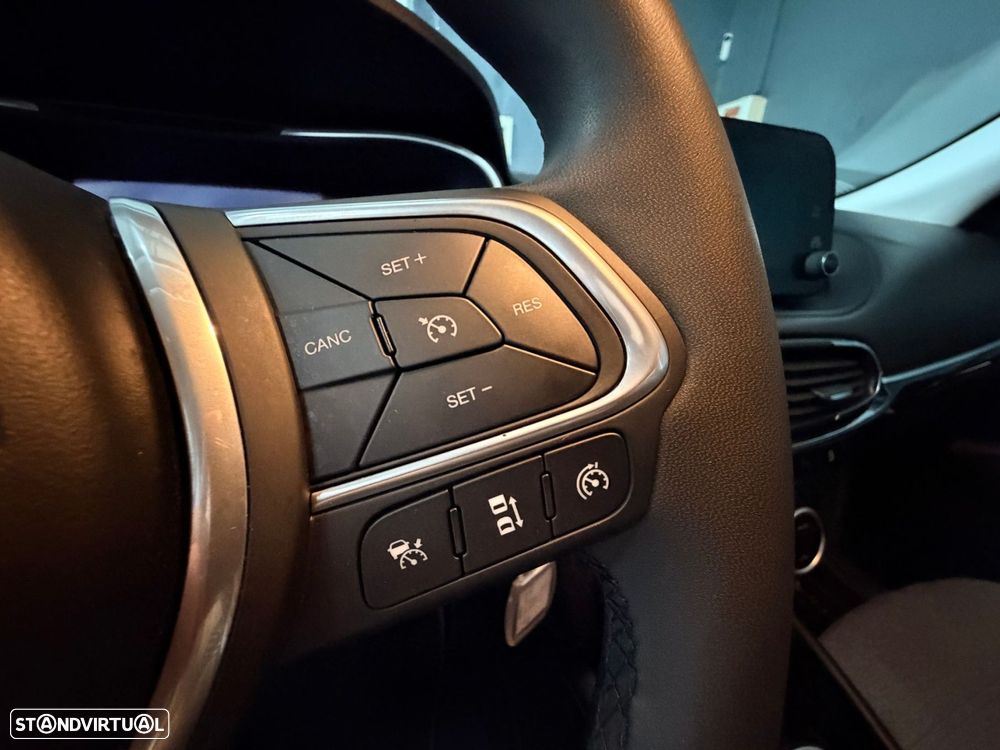 Fiat Tipo Cross 1.3 Multijet - 27