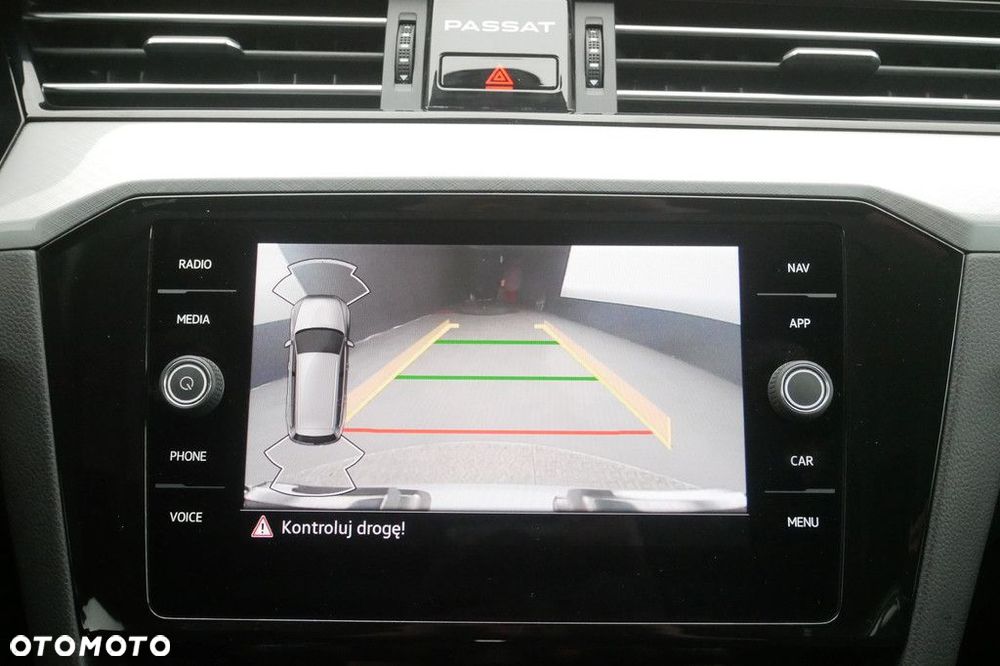 Volkswagen Passat Variant 1.5 TSI EVO Business DSG - 20