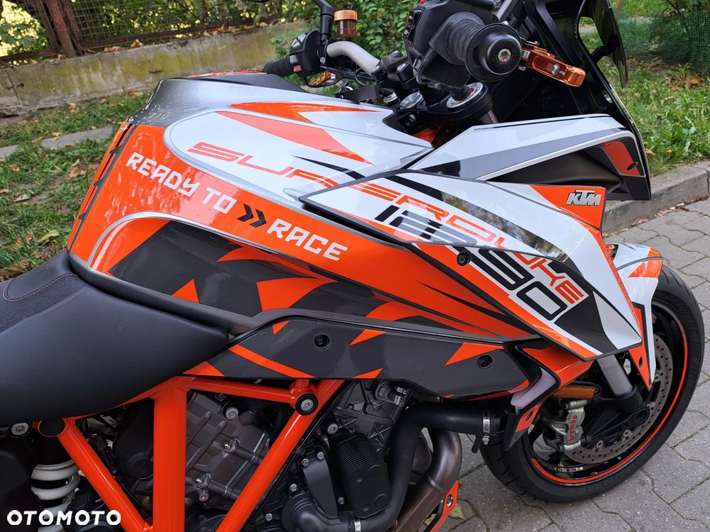 KTM Super Duke - 17
