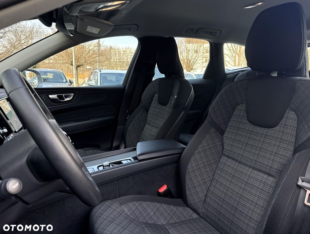 Volvo XC 60 - 30