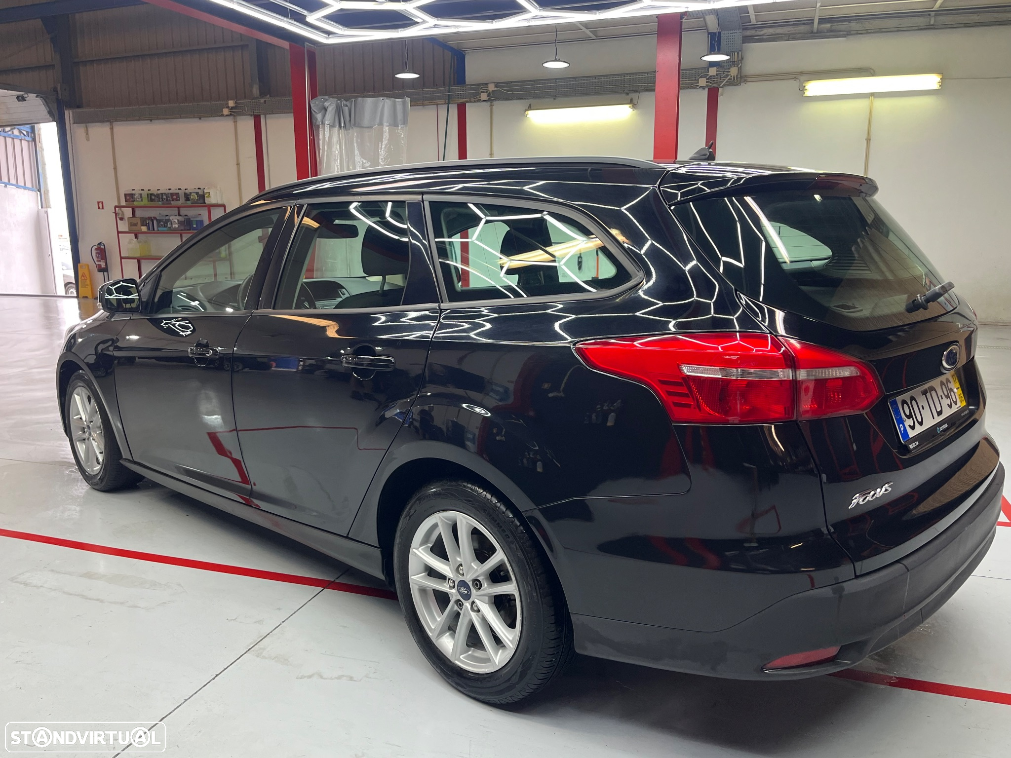 Ford Focus SW 1.5 TDCi Trend+ - 6