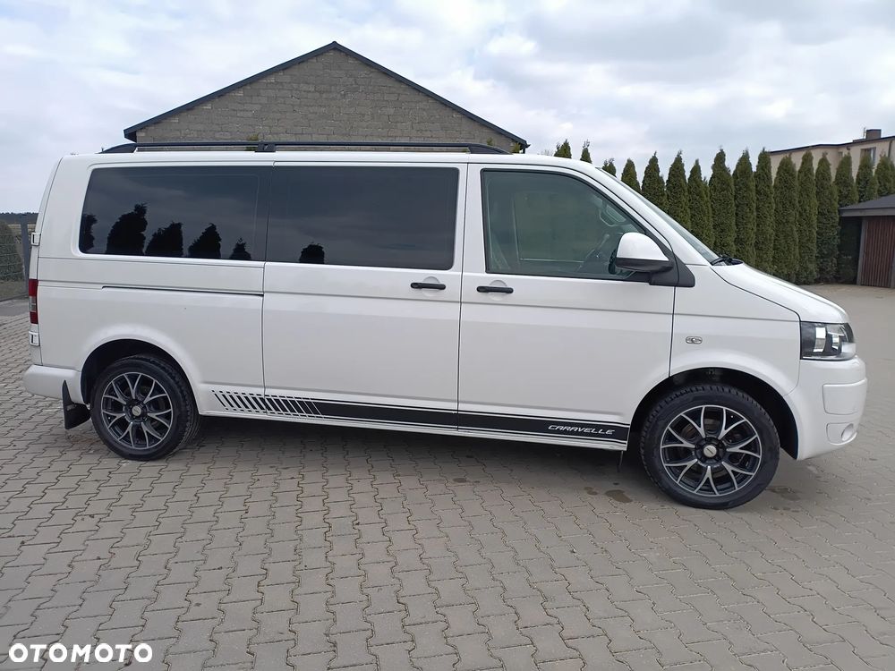 Volkswagen Caravelle - 3