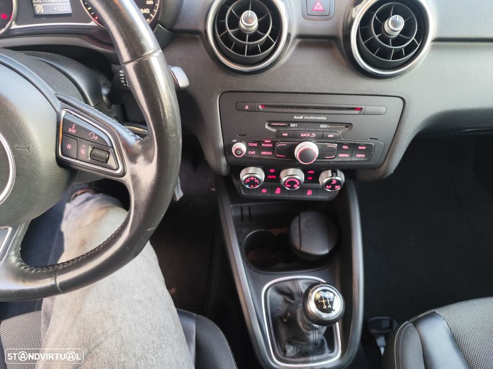 Audi A1 Sportback 1.6 TDI Sport - 15