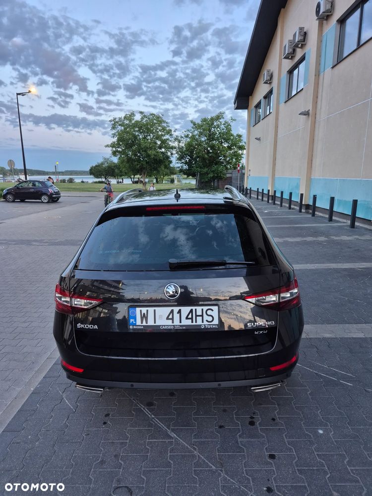Skoda Superb 2.0 TSI 4x4 L&K DSG - 5