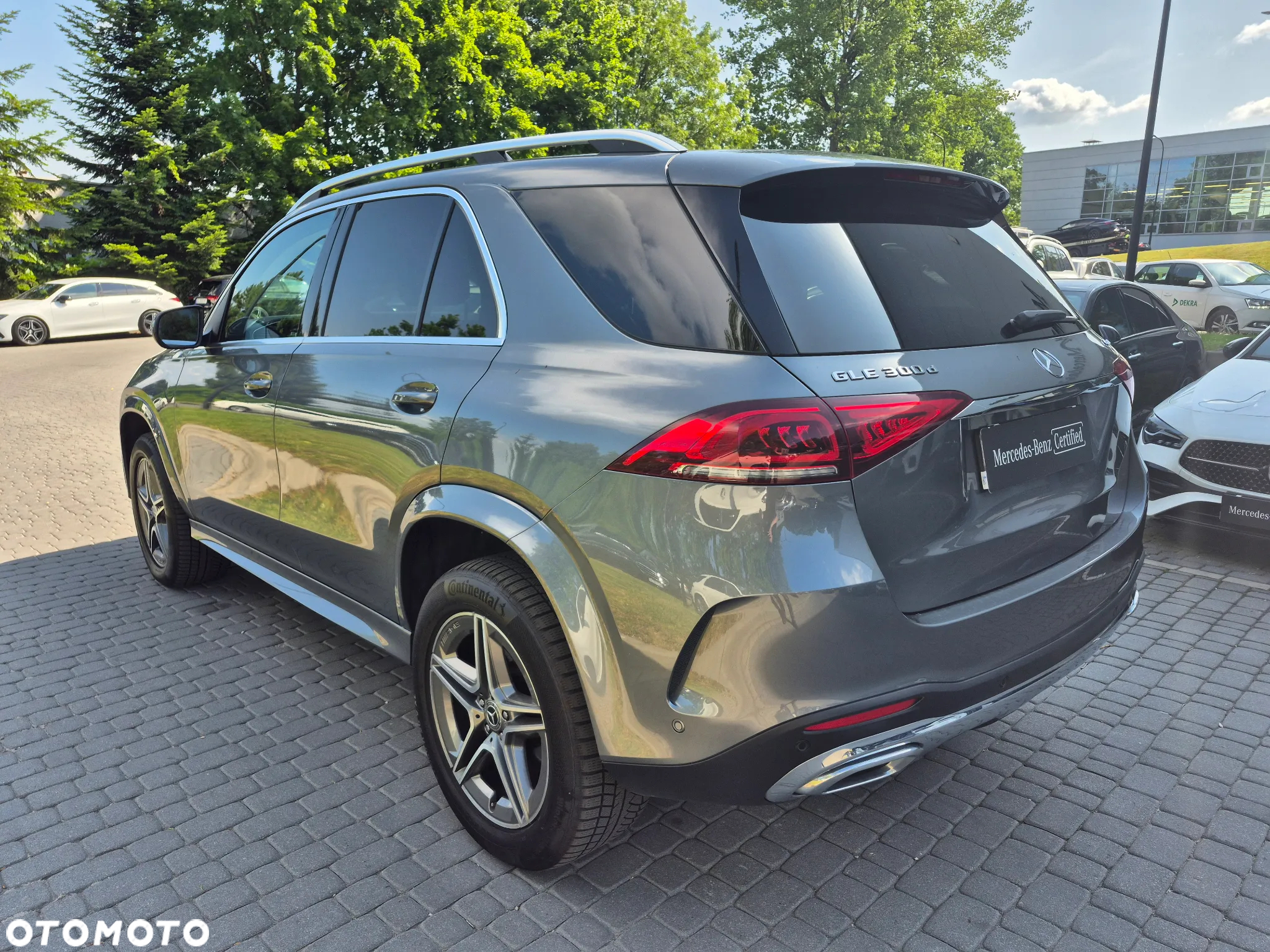 Mercedes-Benz GLE 300 d 4-Matic - 10