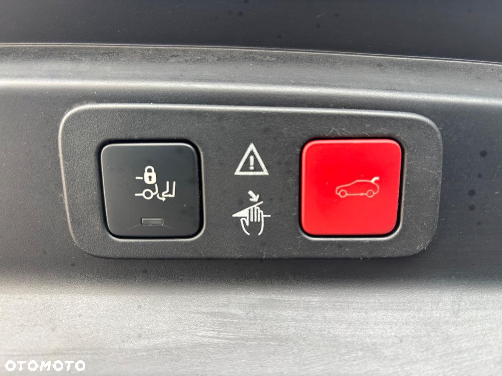 Peugeot 5008 - 21