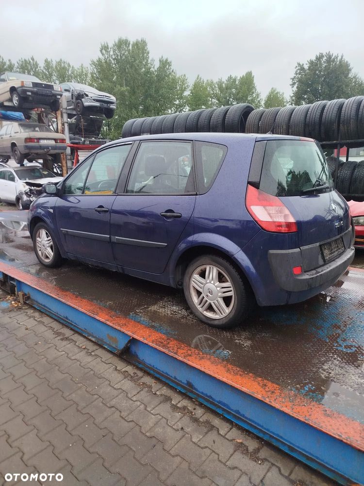 Renault Scenic 2 na części. - 9