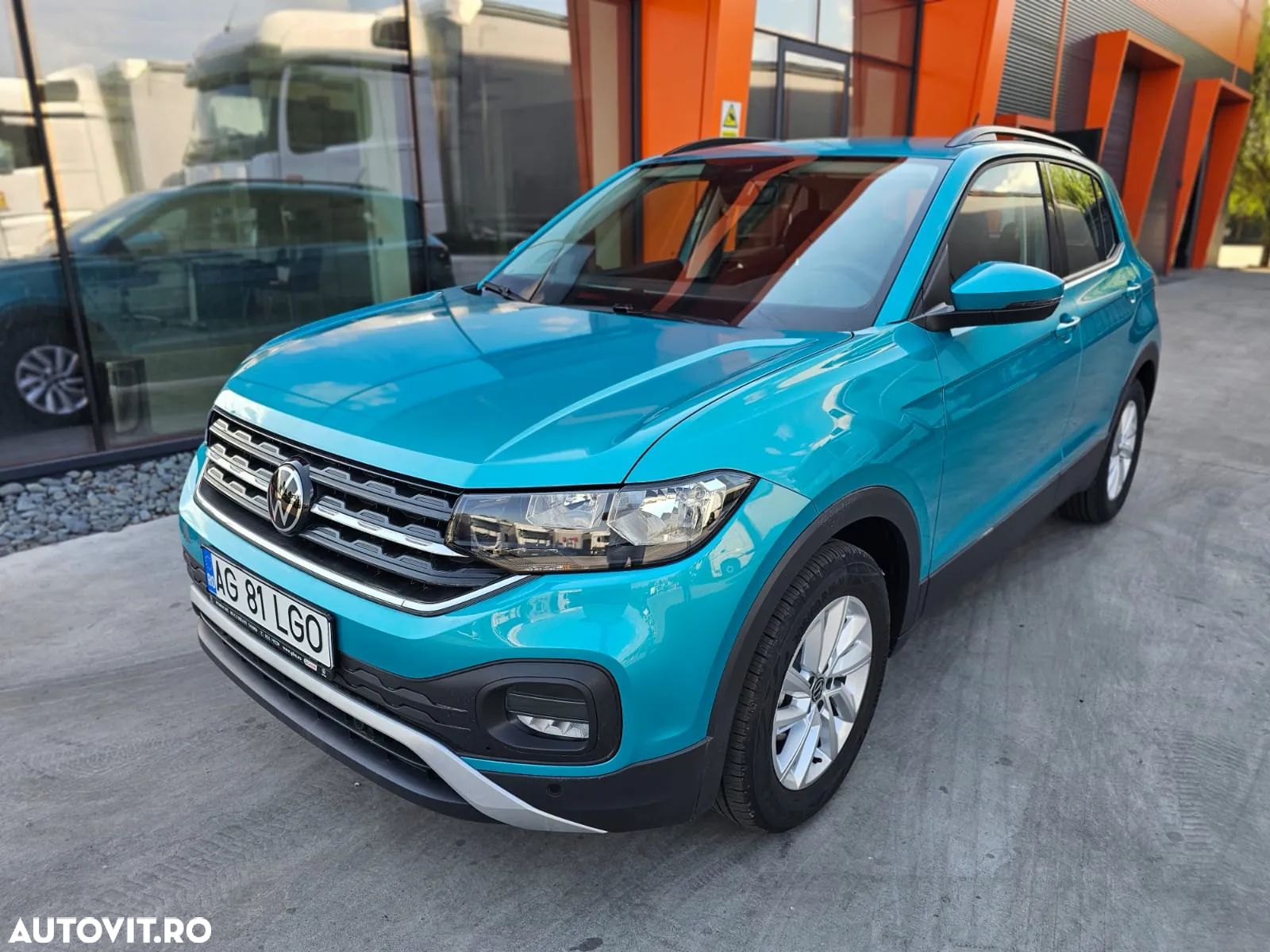 Volkswagen T-Cross 1.0 TSI DSG Life - 1