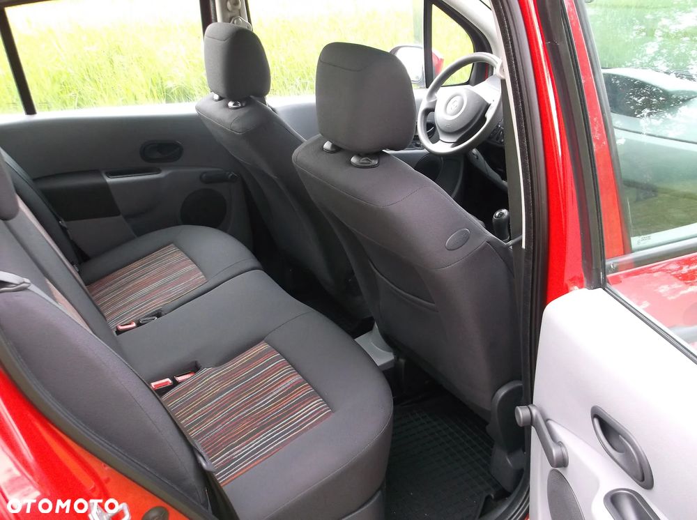 Renault Modus 1.2 16V Soleil - 9