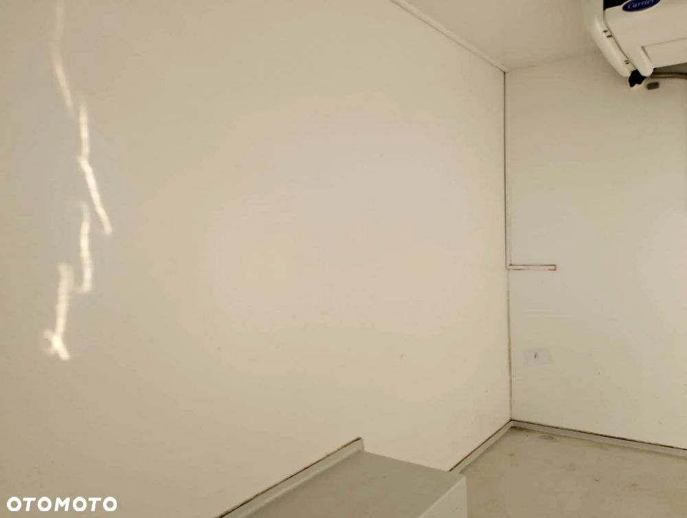 Renault Trafic Chłodnia 125KM 2 zasilania chłodni - 9