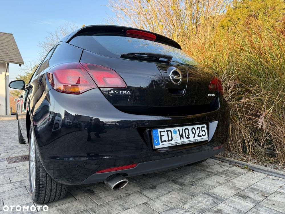 Opel Astra 1.4 T Cosmo - 3