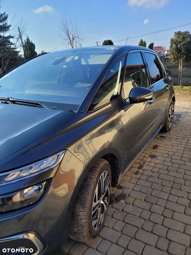 Citroën C4 Picasso - 8