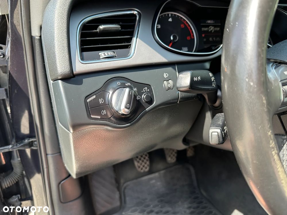 Audi A4 Limousine - 17