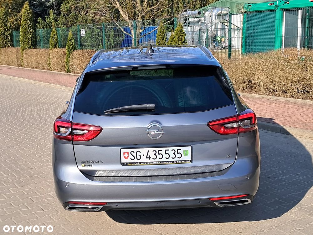 Opel Insignia 2.0 BiTurbo 4x4 Business Innovation - 9