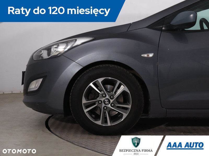 Hyundai i30 - 16