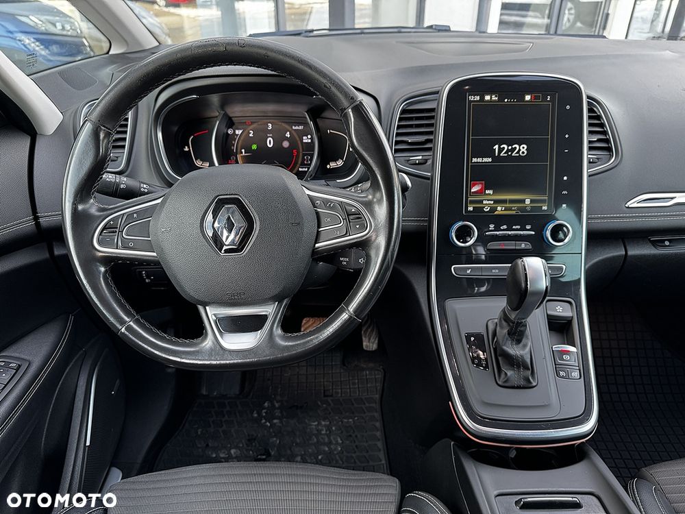 Renault Scenic - 8