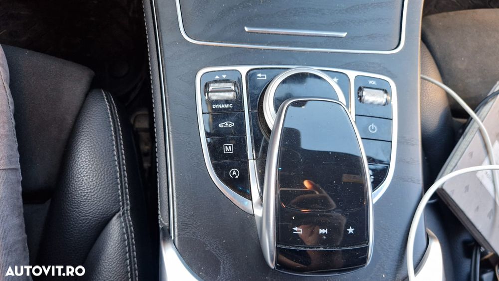 Mercedes-Benz GLC 250 d 4MATIC 9G-TRONIC AMG Line - 13