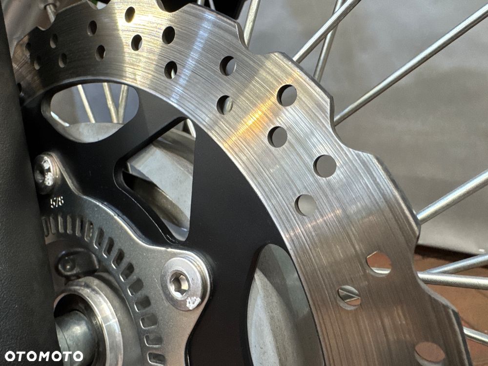 Kawasaki Versys-X 300 - 18