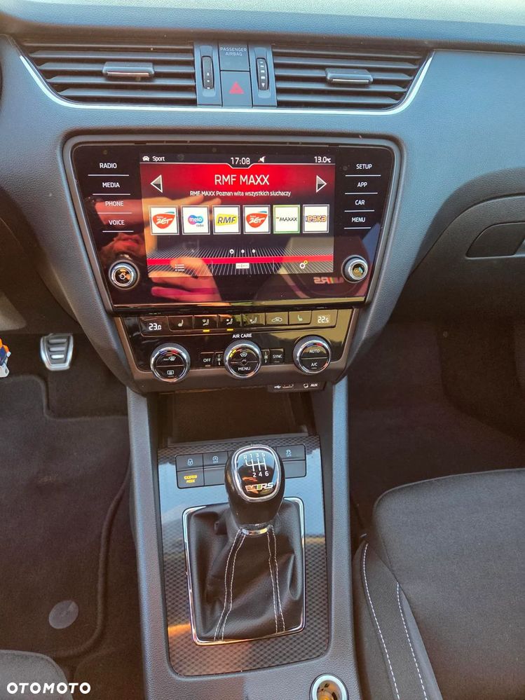 Skoda Octavia 2.0 TSI RS 230 - 10
