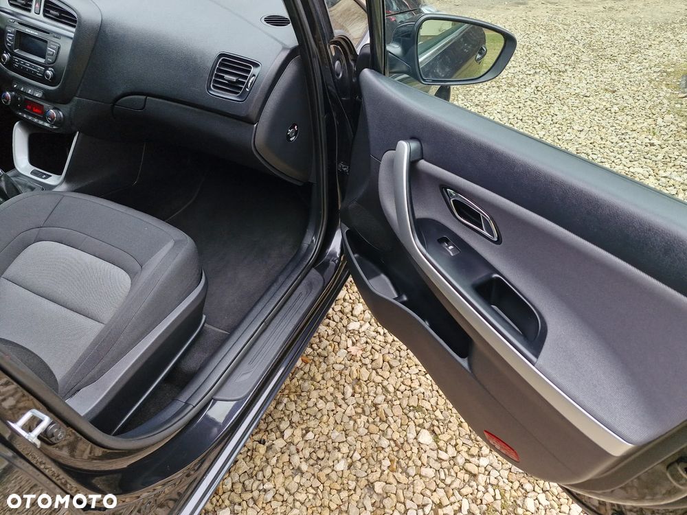 Kia Ceed 1.4 Business Line - 20