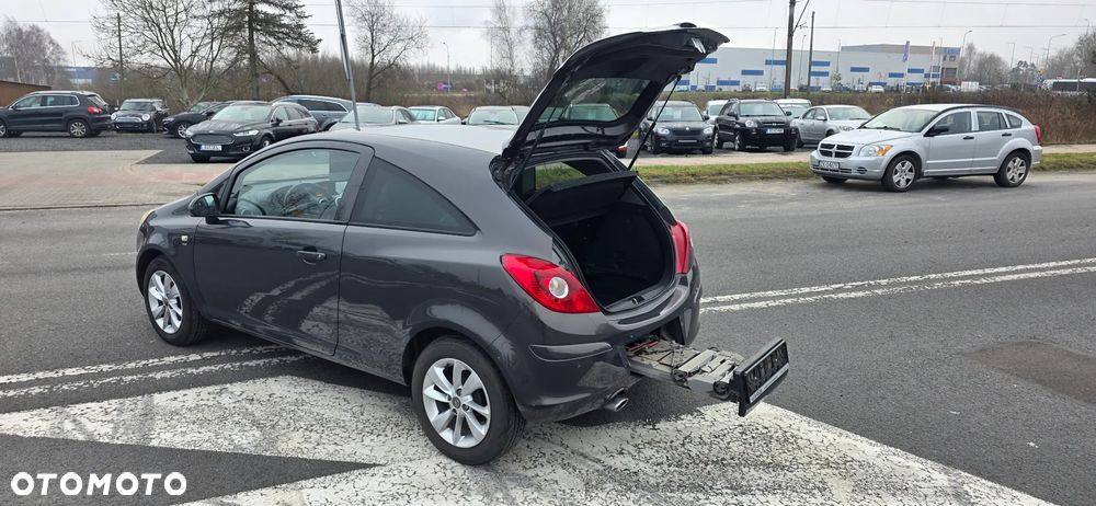 Opel Corsa 1.2 16V Energy - 11