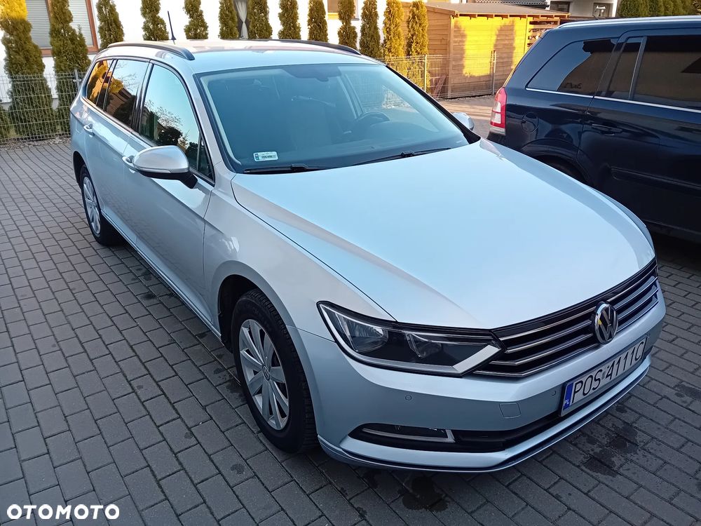 Volkswagen Passat 2.0 TDI SCR DSG Elegance - 3