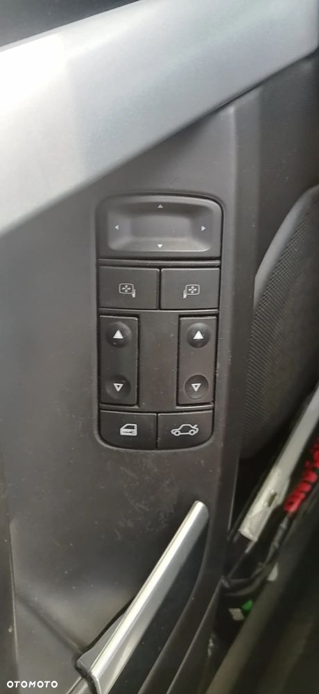 Opel Vectra 1.9 CDTI - 7