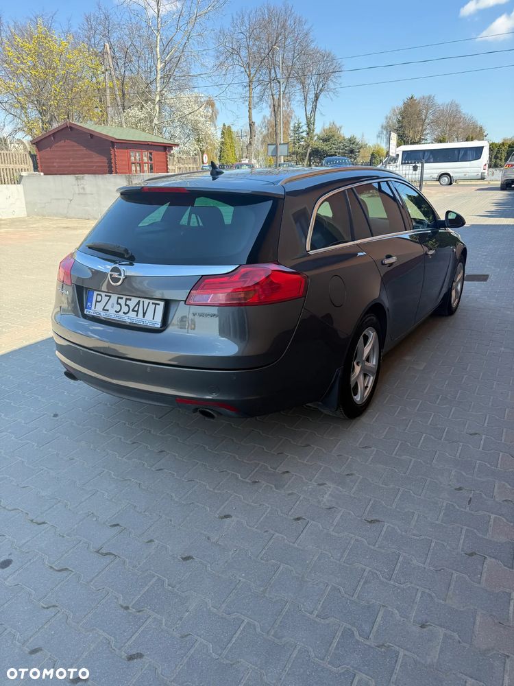 Opel Insignia - 10
