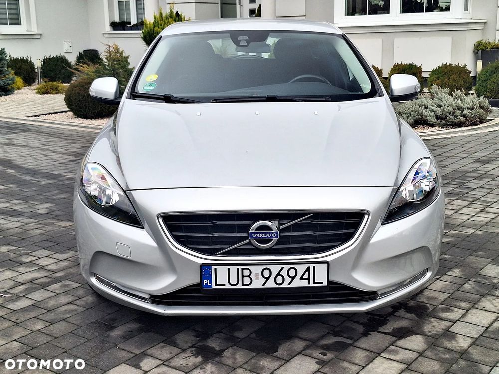 Volvo V40 ver-d2-kinetic - 12