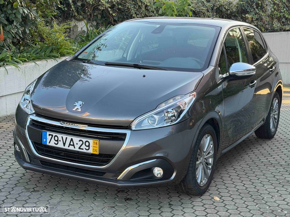 Peugeot 208 1.6 BlueHDi Style - 9
