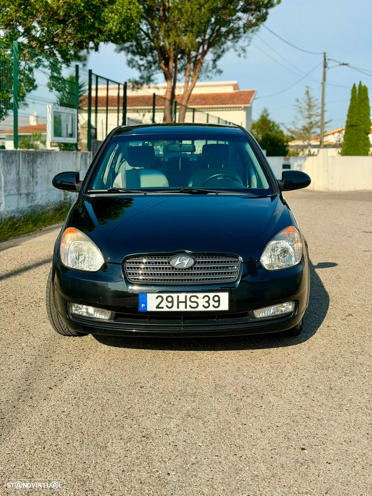 Hyundai Accent 1.4 Active - 3