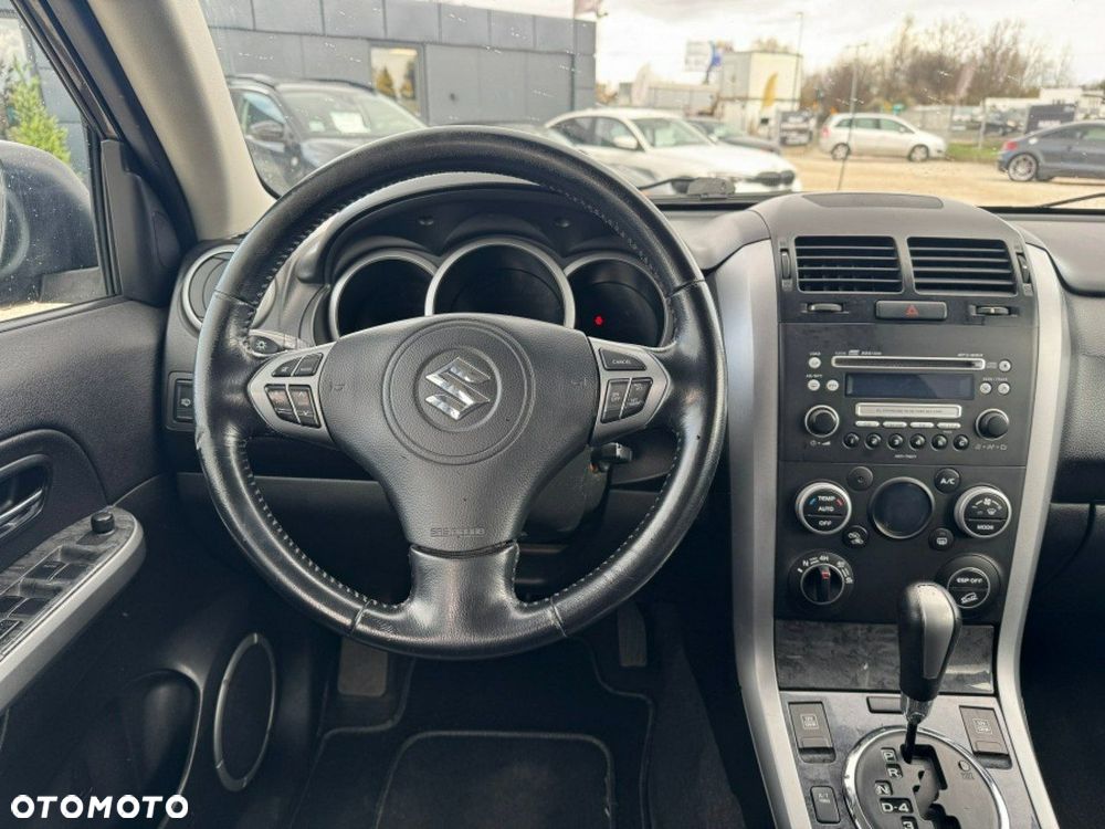 Suzuki Grand Vitara - 13