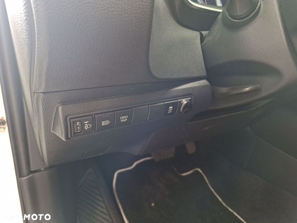 Toyota Corolla - 21