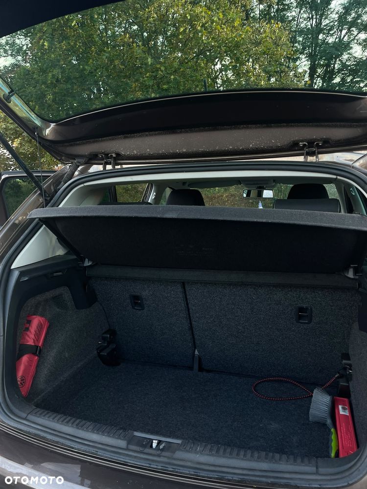 Volkswagen Polo 1.4 16V Comfortline DSG - 7