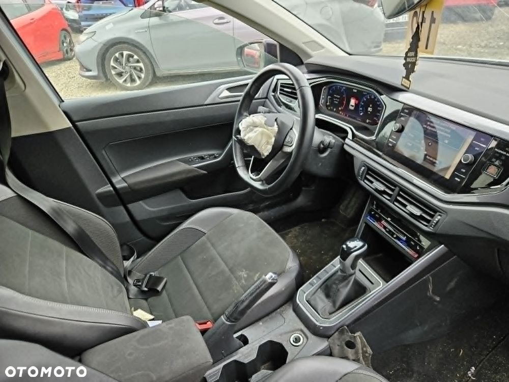 Volkswagen Polo 1.0 TSI DSG Comfortline - 8