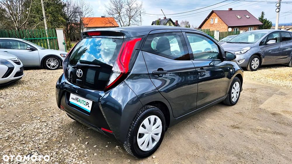 Toyota Aygo x-final - 13