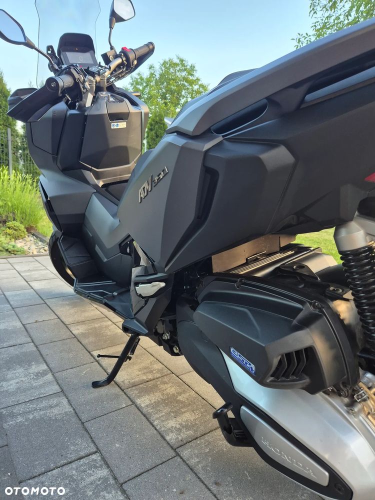 Honda ADV350 - 2