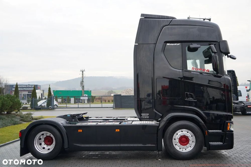 Scania S 500 / RETARDER / KLIMA POSTOJOWA / CAŁA NA PODUSZKACH / ALUFELGI / SKÓRY / - 10