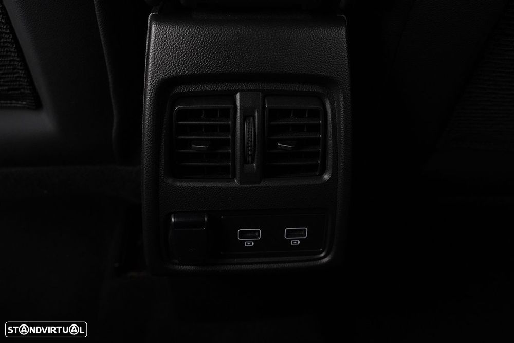 Renault Captur 1.0 TCe RS Line - 24