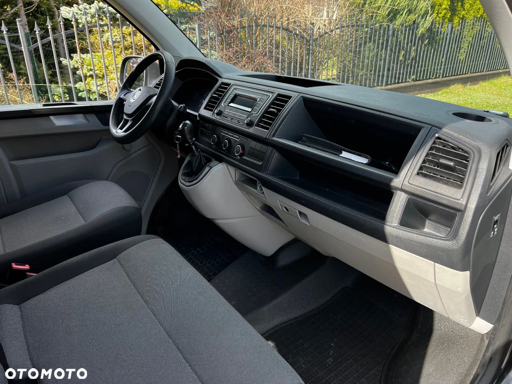 Volkswagen Transporter T6 - 21